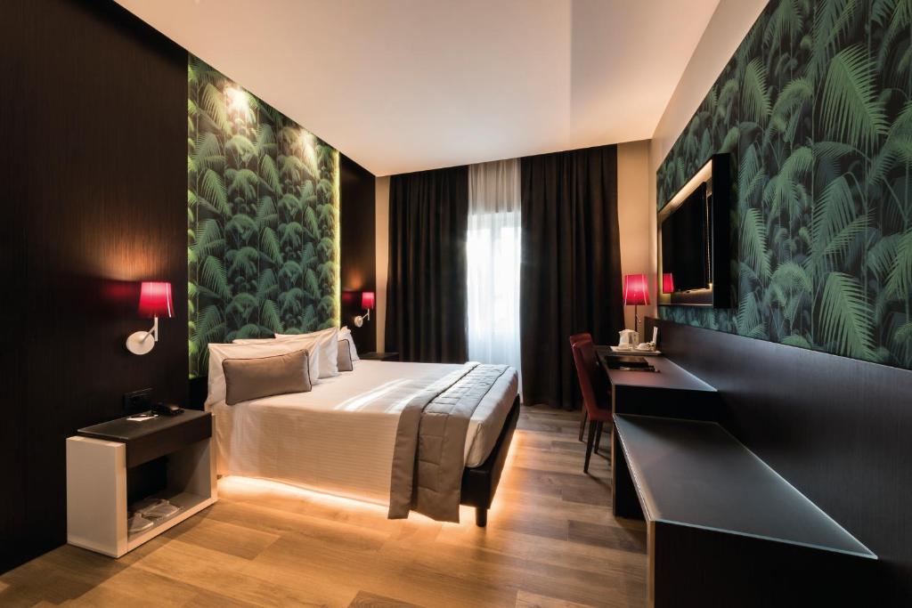 Hotel 1